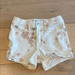 Abercrombie & Kids Girls floral Jean shorts 5/6